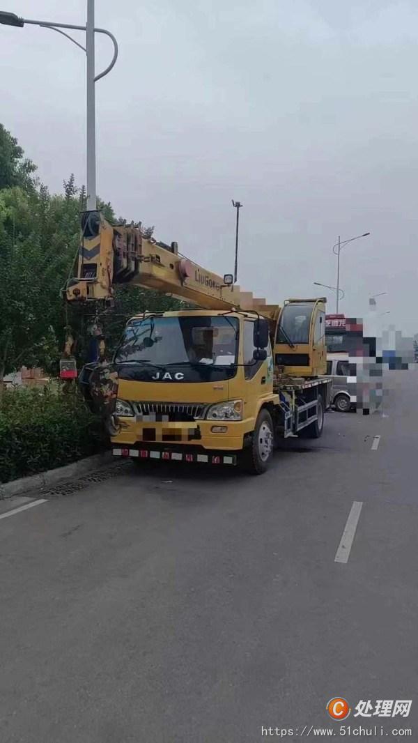 最新柳工8吨四节臂吊车