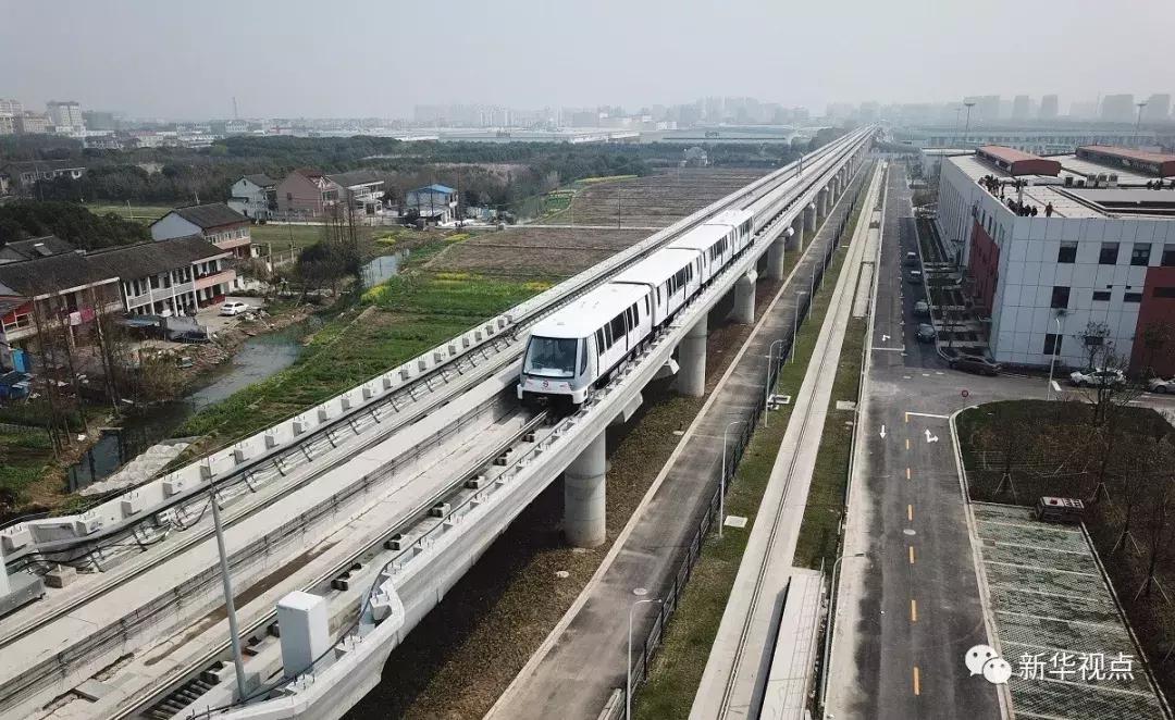 2025全年資料免費大全優勢?,迈向未来，探索2025全年資料免費大全的優勢