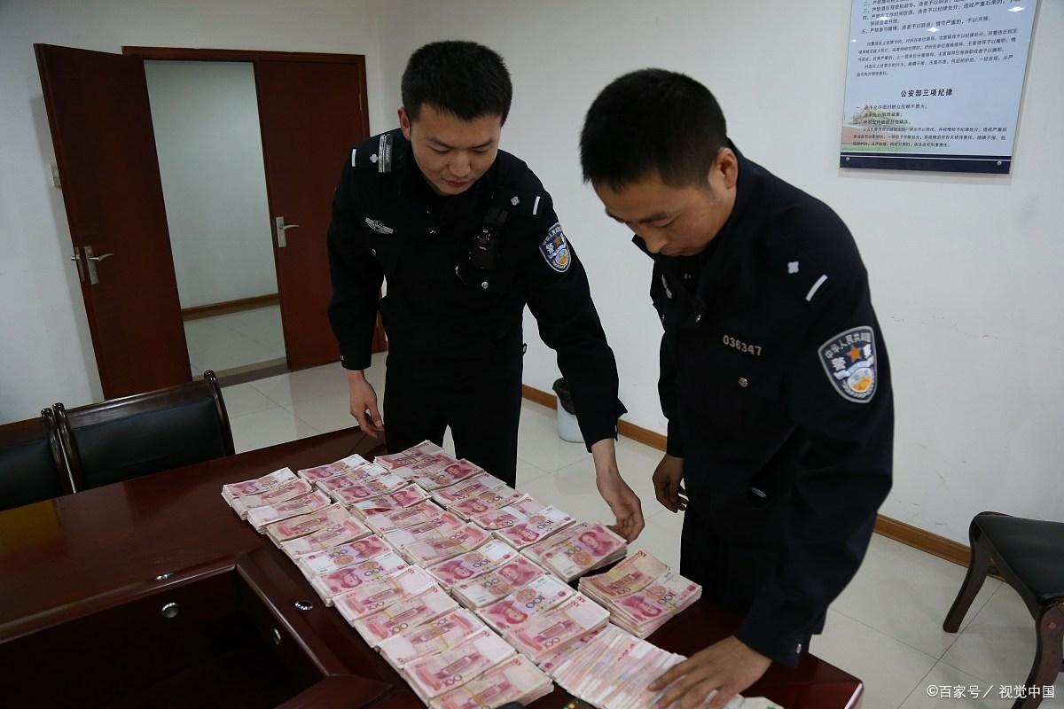 2025澳门天天六开彩免费,澳门天天六开彩免费——探索彩票文化背后的故事与机遇