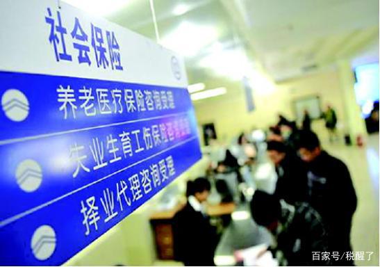 新澳门管家婆的一句话,新澳门管家婆的一句话，洞察时代变迁的智慧箴言