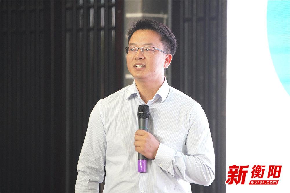 2025新奥资料免费精准,揭秘,揭秘2025新奥资料免费精准，探寻未来科技资源的奥秘